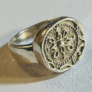 Silpada 925 Sterling Silver Mini Coin Ring Size 7 R2754 Retired.